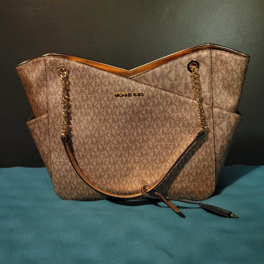 Michael Kors (LG X CHN SHLDR Tote) Jet Set Travel Purse - Rose Gold